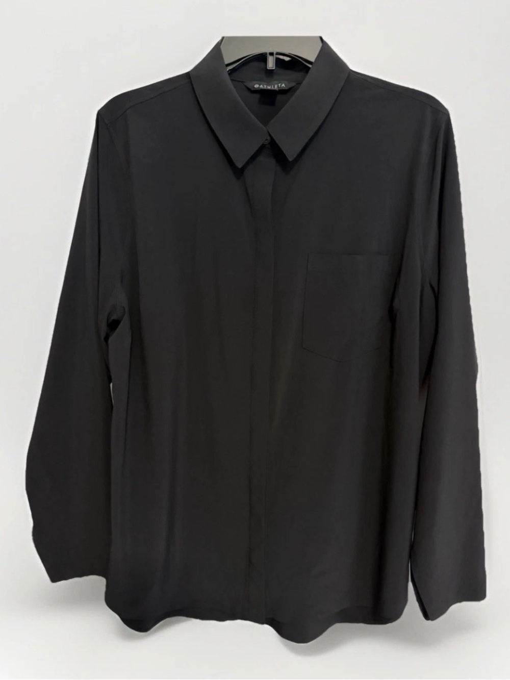 Athleta Everlasting Top Button Front Shirt Women’s L Black Lightweight Side Slit